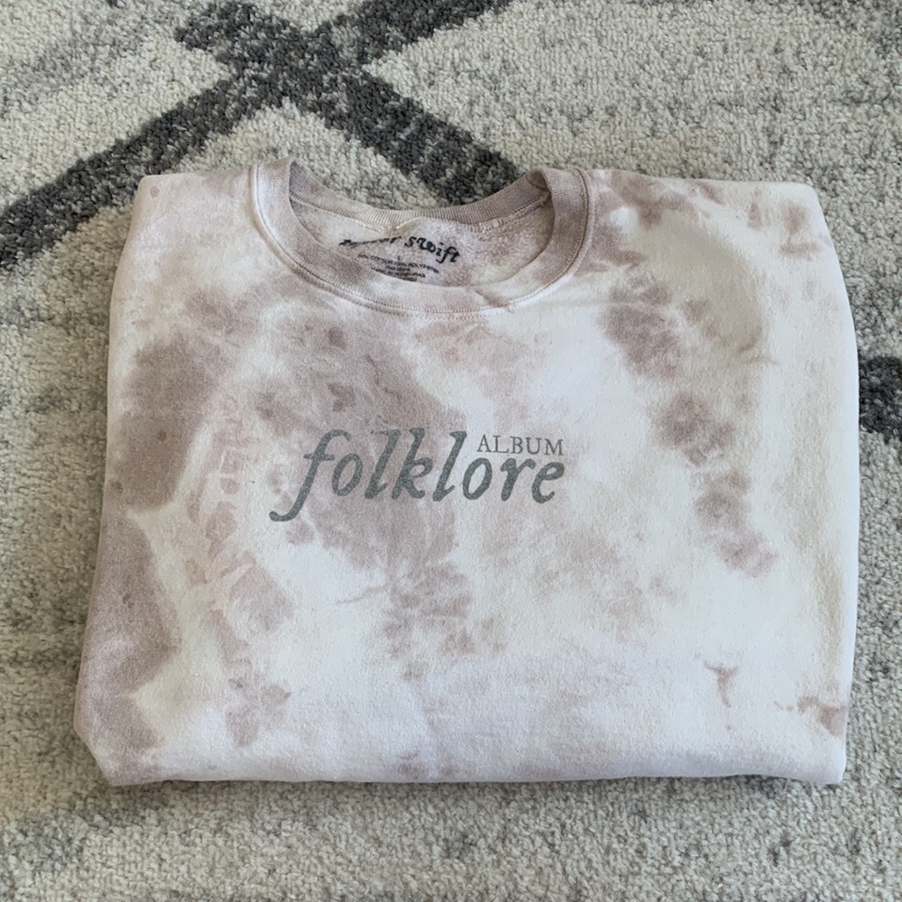 Taylor Swift Folklore Crew Neck Size L